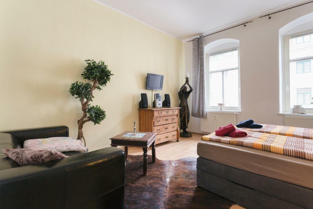 Ferienwohnung Residenz Bis 6 Gaeste , Ferienwohnung Dresden Bis 4 Gaeste, Ferienwohnung Elbflorenz Bis 2 Gaeste Exterior foto