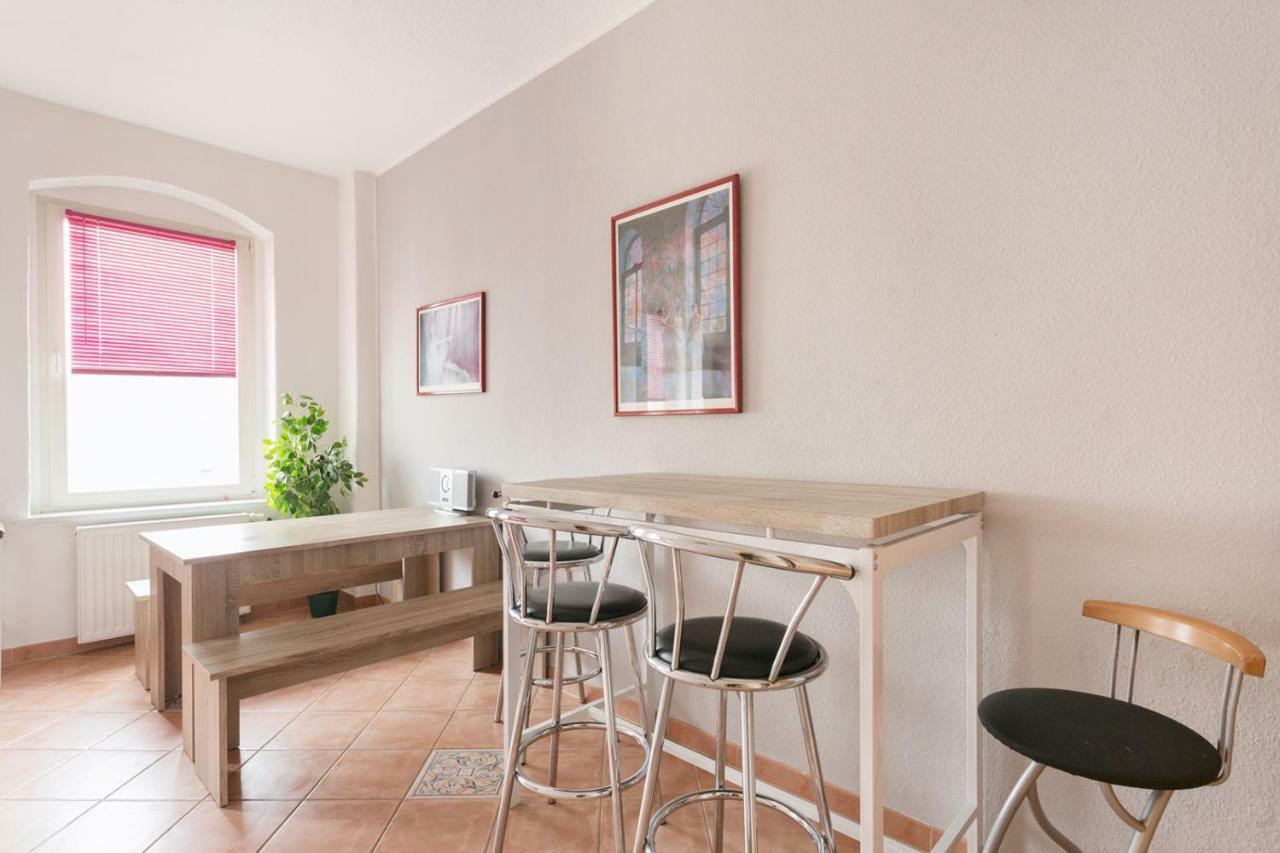 Ferienwohnung Residenz Bis 6 Gaeste , Ferienwohnung Dresden Bis 4 Gaeste, Ferienwohnung Elbflorenz Bis 2 Gaeste Exterior foto